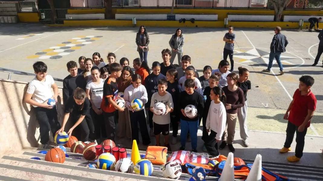 Gazipaşa’dan Kaş’a Sporcu Nesil İçin Anlamlı Adım: Kırsaldaki Okullar Unutulmadı! 7